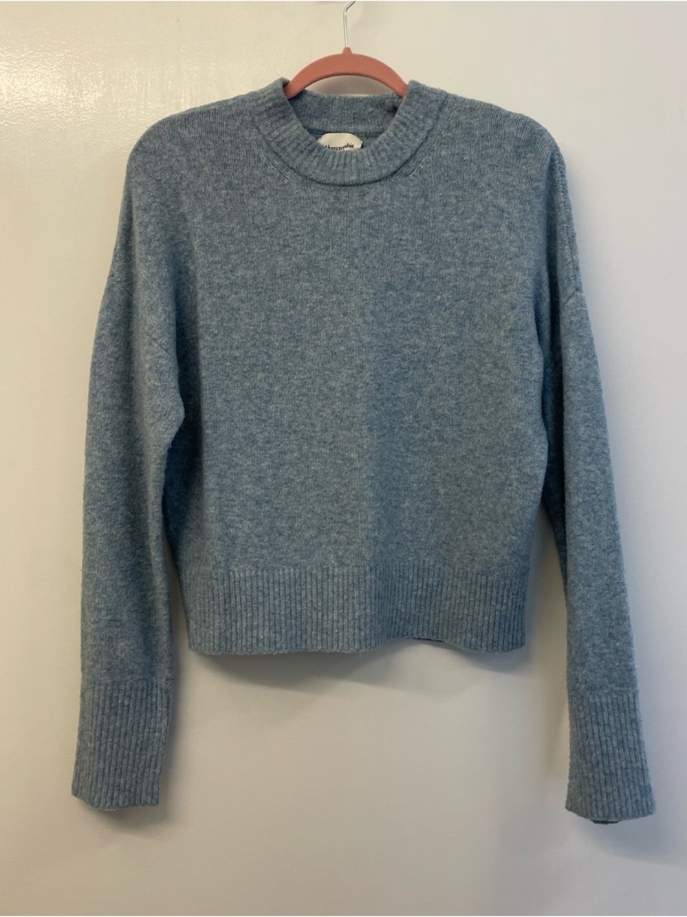 Abercrombie & Fitch Light Blue Crewneck Sweater